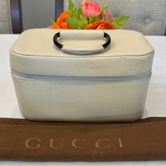 Gucci Ivory Leather Travel Case - Picture 1 of 15